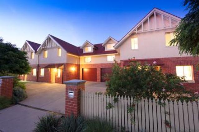 Albury Suites - Schubach Street Экстерьер фото