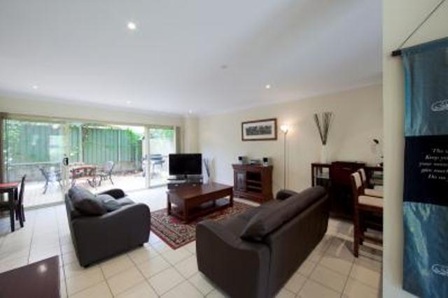 Albury Suites - Schubach Street Экстерьер фото